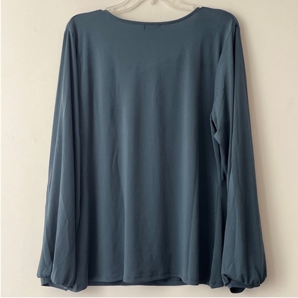 NWT Halogen Blouse Long Sleeve Slate Blue Stretch Top - Picture 3 of 5